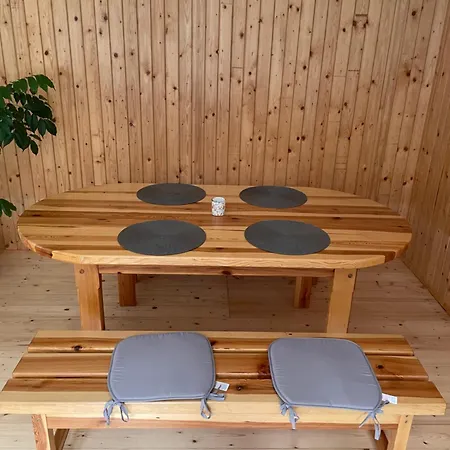 Leon Apartman Lomnice nad Lužnicí